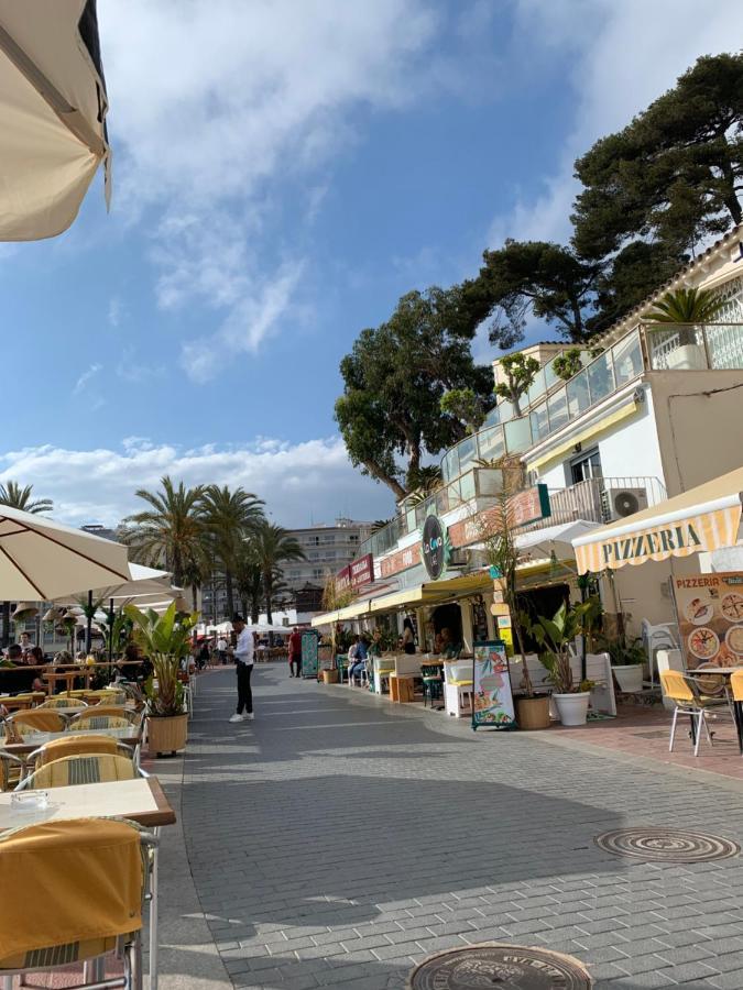 Kelly'S Beach Home Lloret de Mar Esterno foto
